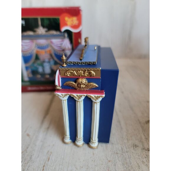 Carlton cards 2000 Broadway show boat series vintage ornament Xmas - Picture 6 of 7